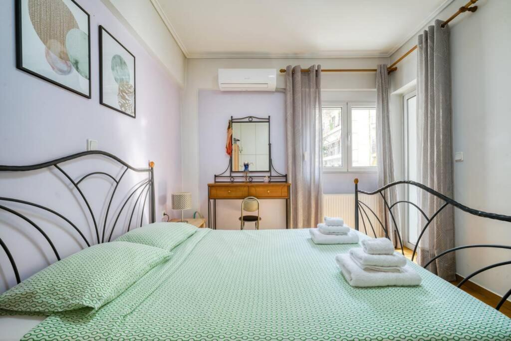 Spacious Family Flat Near Parthenon Free Parking Athens Exterior photo