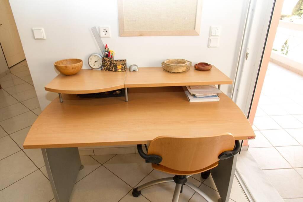 Spacious Family Flat Near Parthenon Free Parking Athens Exterior photo