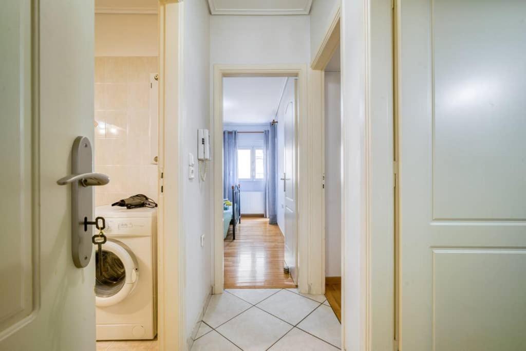 Spacious Family Flat Near Parthenon Free Parking Athens Exterior photo