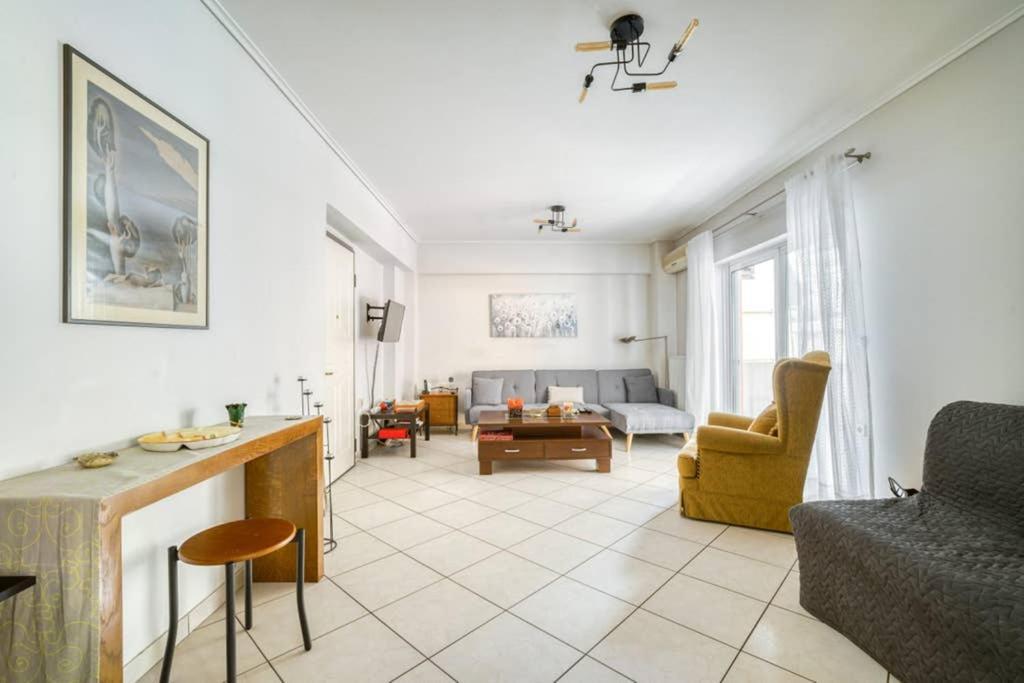 Spacious Family Flat Near Parthenon Free Parking Athens Exterior photo
